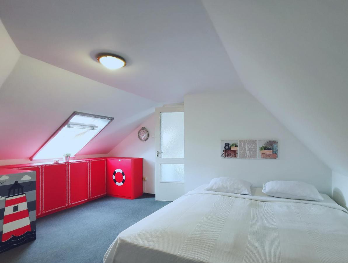 Family Garden Apartmanhaz 希欧福克 外观 照片