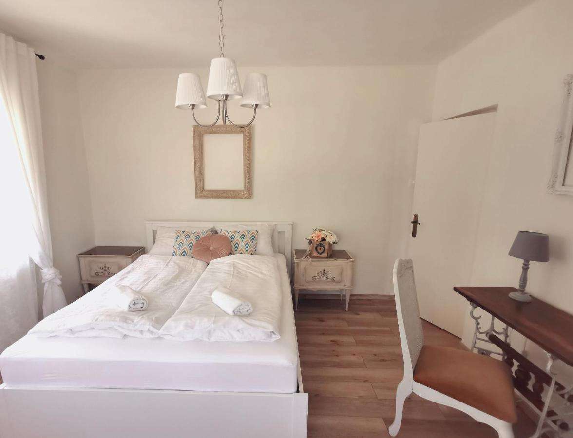 Family Garden Apartmanhaz 希欧福克 外观 照片