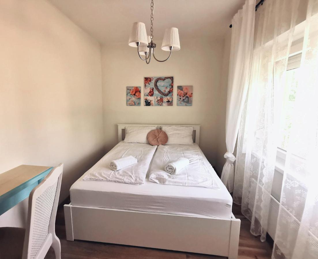 Family Garden Apartmanhaz 希欧福克 外观 照片